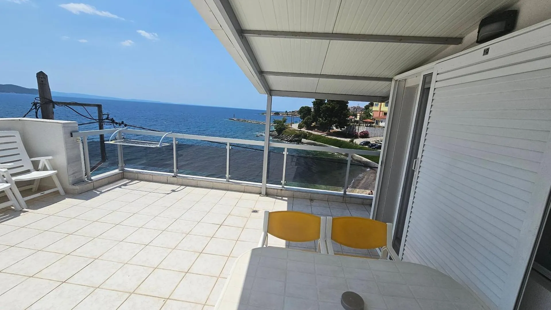 Sunset_Apartments Only 15 Meters From The Sea Neos Marmaras
